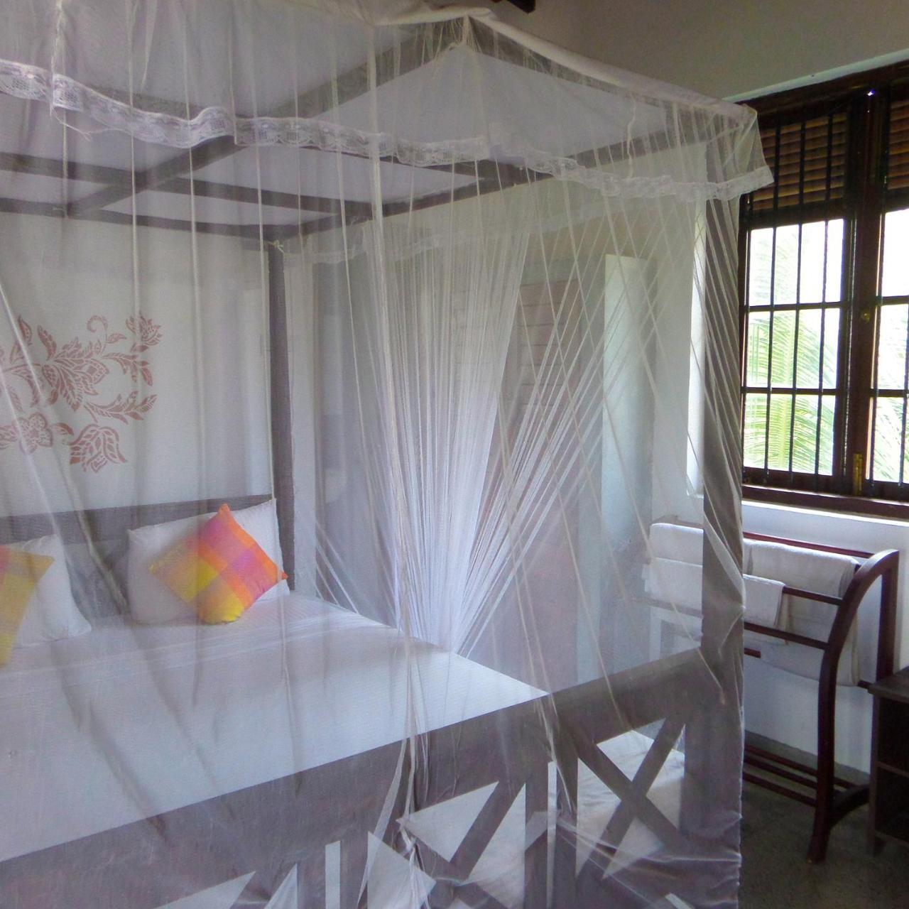 Lagoon Boutique Hotel Kanattagoda Exterior photo